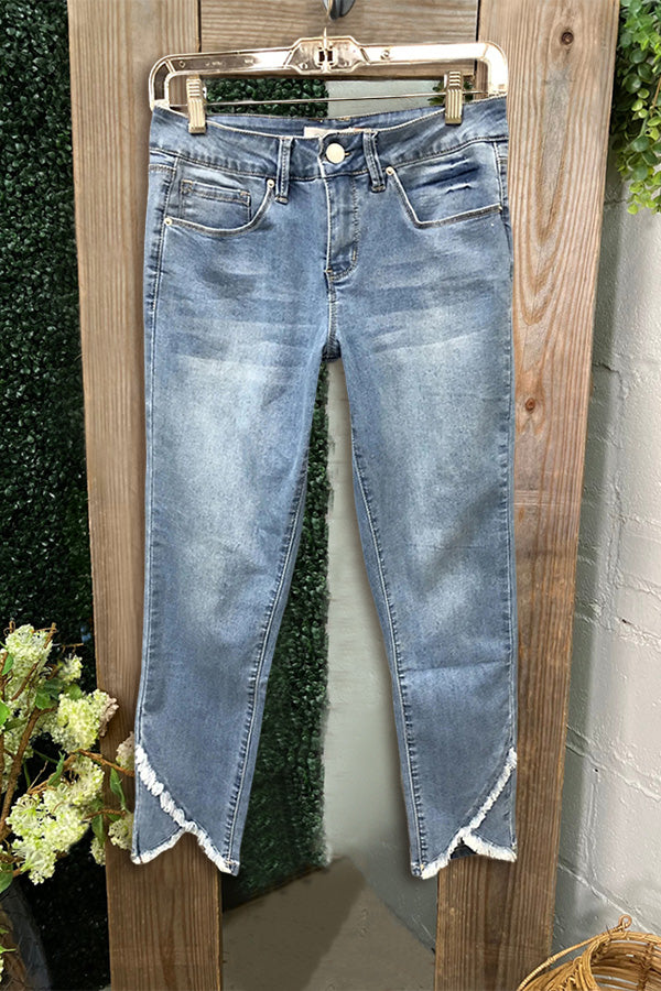 Casual Irregular Frayed Jeans