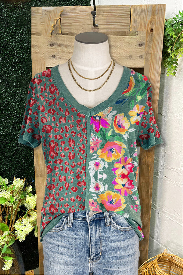 Casual Leopard Paneled Flower Print T-shirt