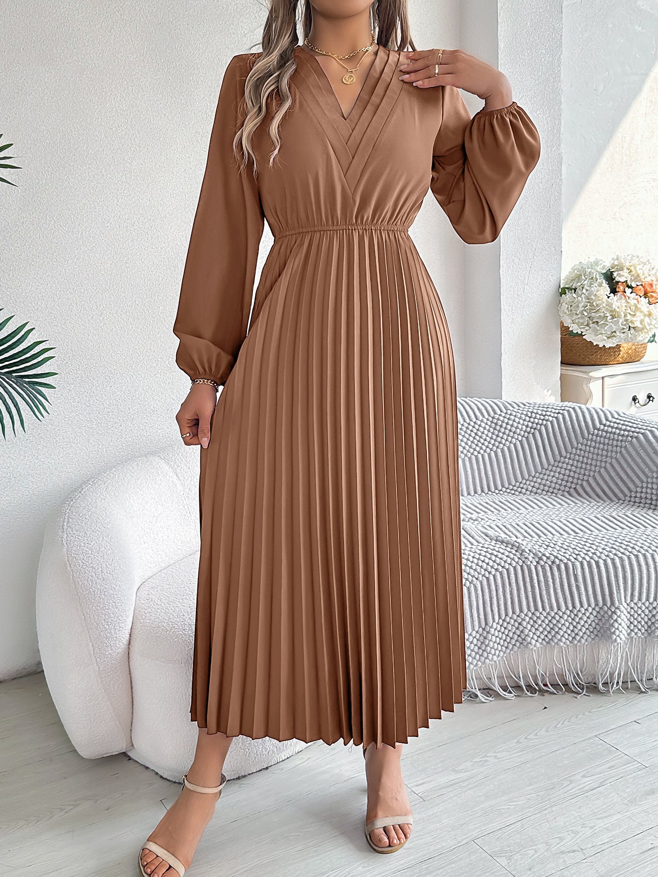 Women's Pleated Maxi Dress