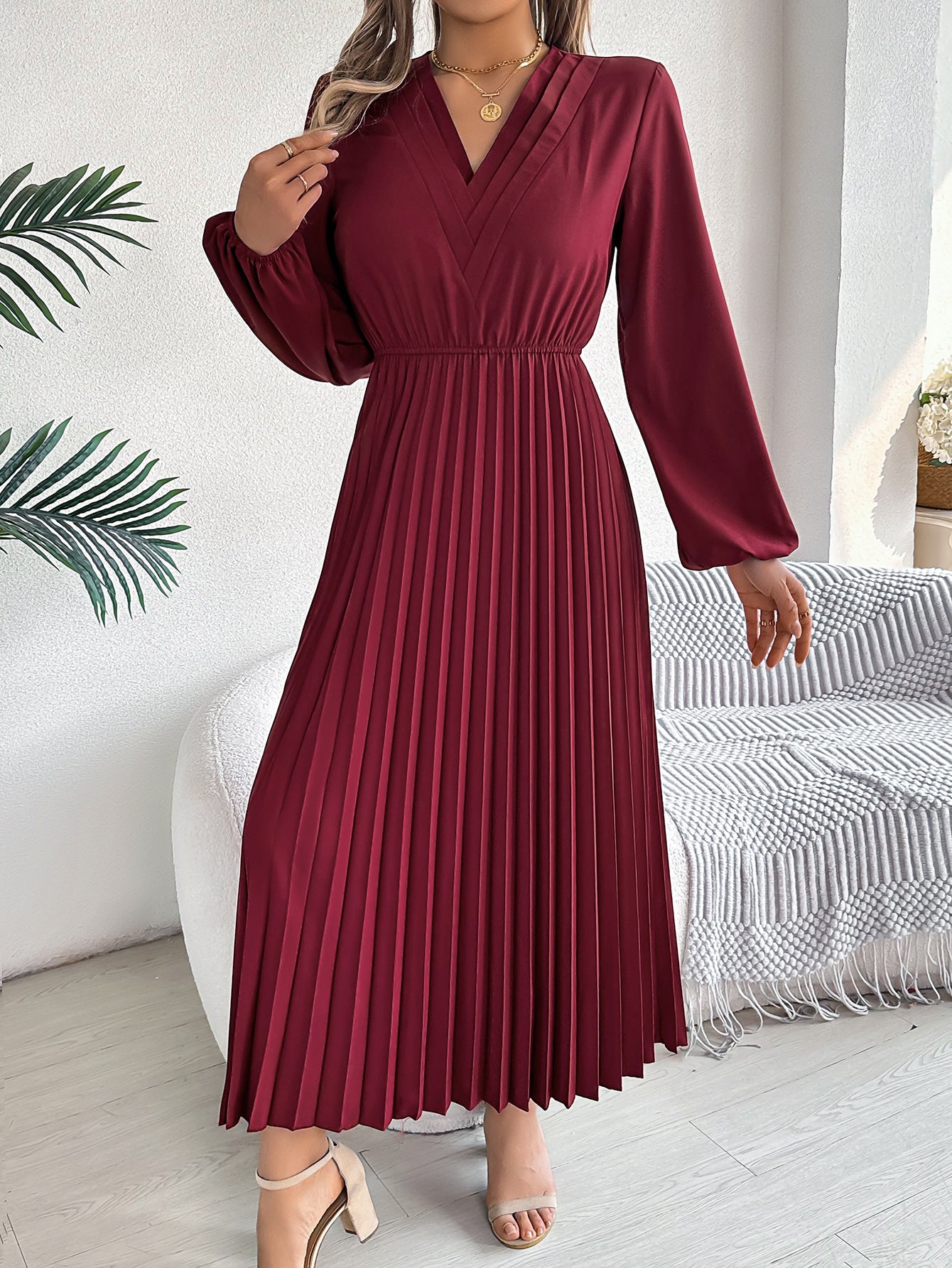 Women's Pleated Maxi Dress