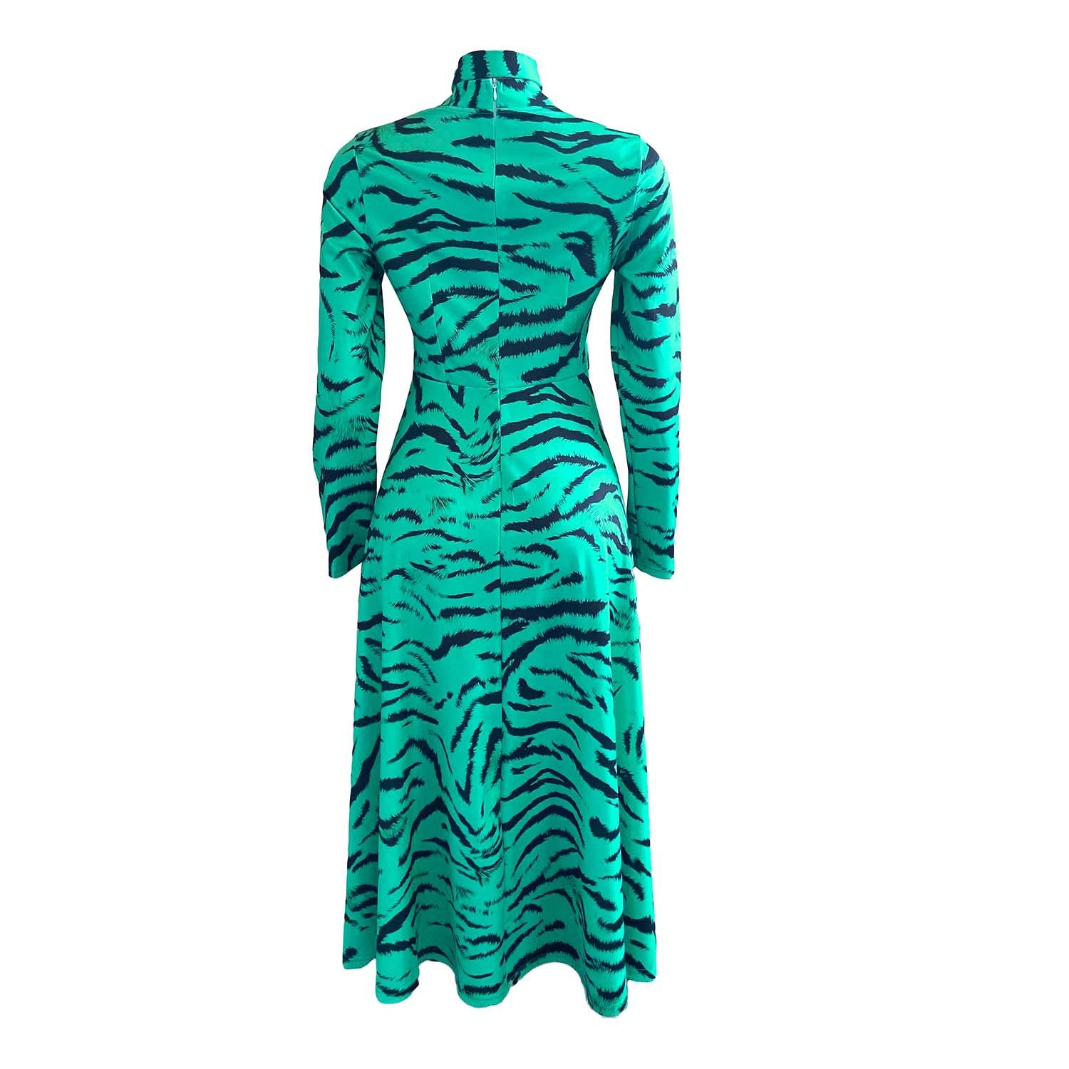 Women's Long-sleeved Dresses