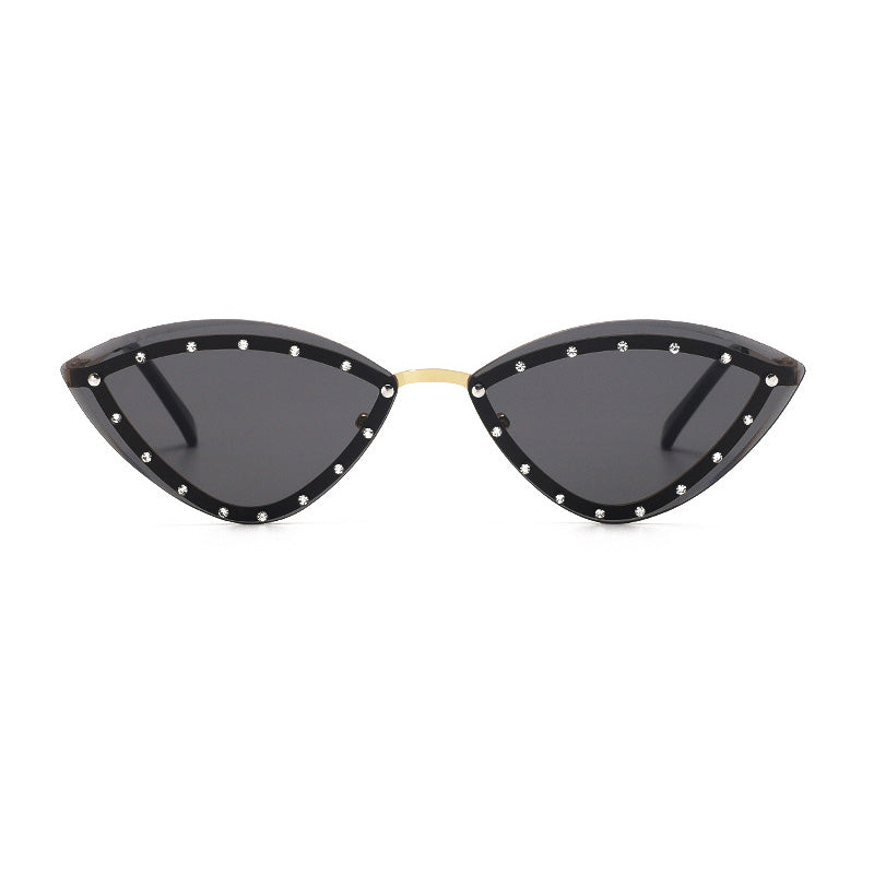 Sparkling Diamond Cat-eye Sunglasses