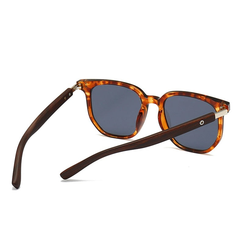 Classic Leopard Sunglasses