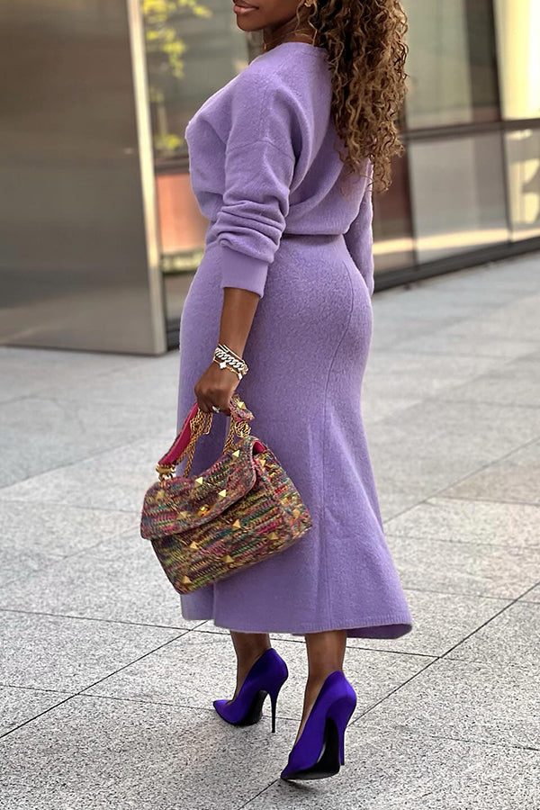 Stylish V-Neck Knit Top & Fishtail Hem Skirt Set